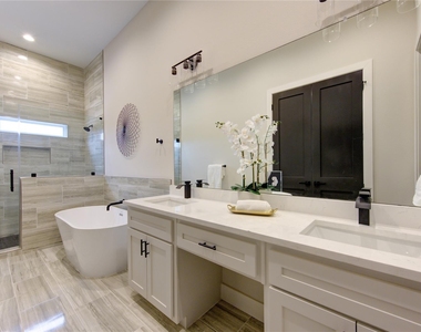 4706a Rawley - Photo Thumbnail 13