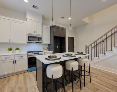 4706a Rawley - Photo Thumbnail 9