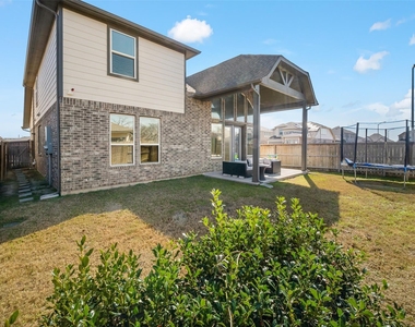 1811 Smithers Landing Drive - Photo Thumbnail 33