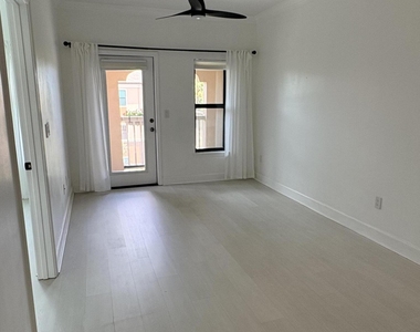 6431 Borasco Drive - Photo Thumbnail 2