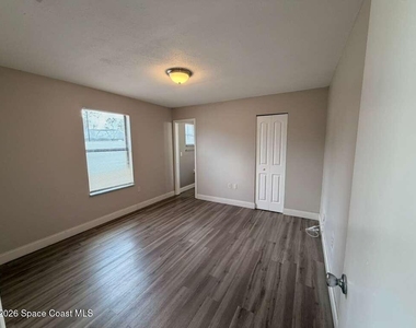 1395 Cox Avenue Nw - Photo Thumbnail 9