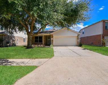 4818 King Hallow Lane - Photo Thumbnail 1