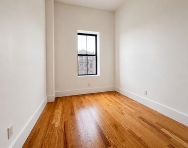 1520 Saint John's Pl - Photo Thumbnail 4