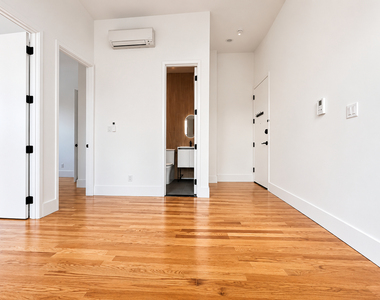 1520 Saint John's Pl - Photo Thumbnail 5