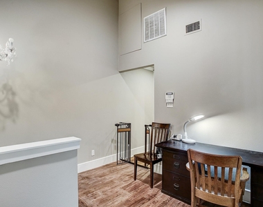801 Le Green Street - Photo Thumbnail 8