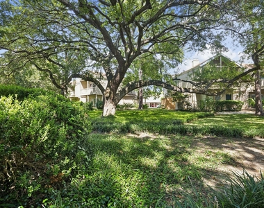 2100 Tanglewilde Street - Photo Thumbnail 10