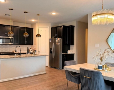 25112 Slow Pines Drive - Photo Thumbnail 2