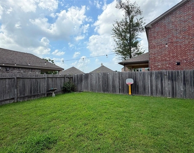 25112 Slow Pines Drive - Photo Thumbnail 19