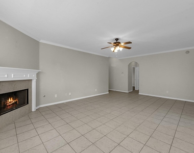 1922 Vale Haven Drive - Photo Thumbnail 16