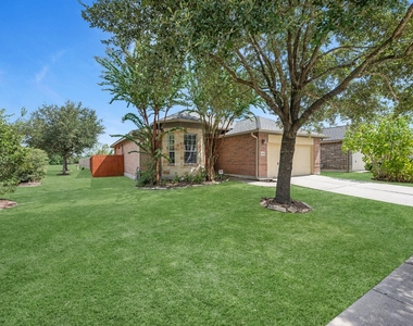 1922 Vale Haven Drive - Photo Thumbnail 24