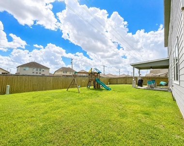 377 Selah Court - Photo Thumbnail 19
