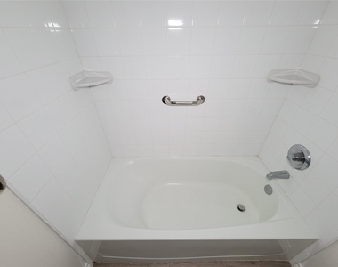 2800 Jeanetta - Photo Thumbnail 25