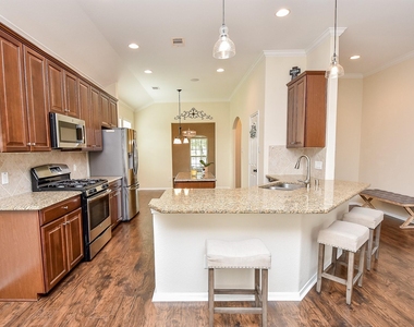 4103 Churchill Place Court - Photo Thumbnail 8