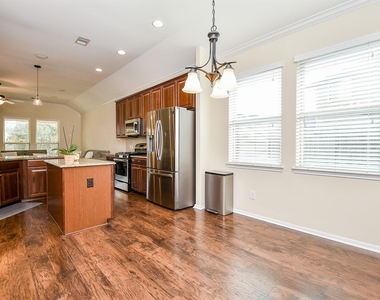 4103 Churchill Place Court - Photo Thumbnail 5