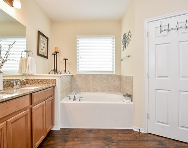4103 Churchill Place Court - Photo Thumbnail 18