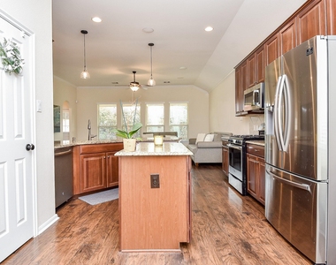 4103 Churchill Place Court - Photo Thumbnail 6