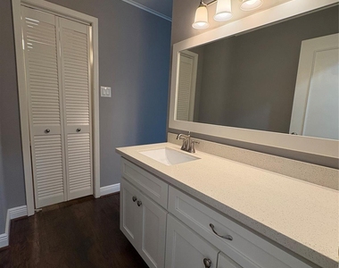 12625 Memorial Drive - Photo Thumbnail 23