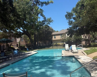 12625 Memorial Drive - Photo Thumbnail 30