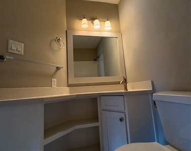 12625 Memorial Drive - Photo Thumbnail 27