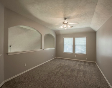 21902 Silverfield Park Lane - Photo Thumbnail 12