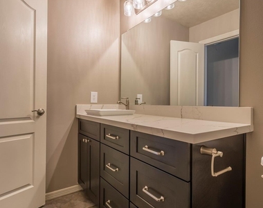 21902 Silverfield Park Lane - Photo Thumbnail 17