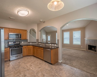21902 Silverfield Park Lane - Photo Thumbnail 4