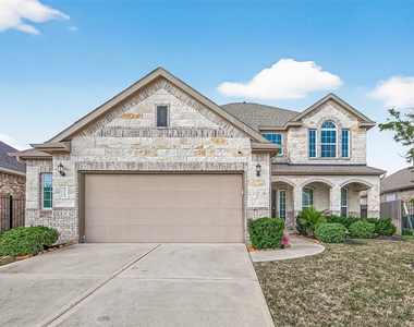 3723 Lake Varano Circle - Photo Thumbnail 3