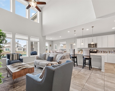 3723 Lake Varano Circle - Photo Thumbnail 6
