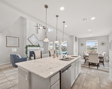 3723 Lake Varano Circle - Photo Thumbnail 15