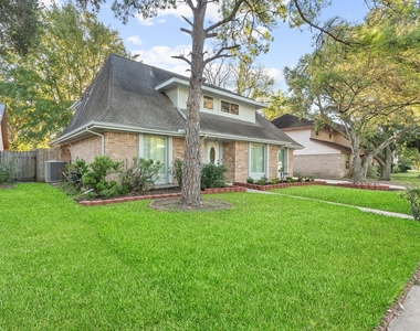 1363 Westgreen Boulevard - Photo Thumbnail 1