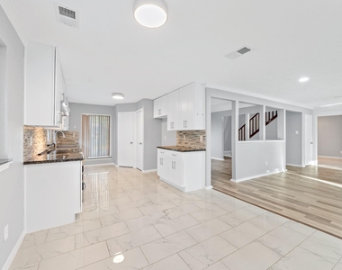 1363 Westgreen Boulevard - Photo Thumbnail 11