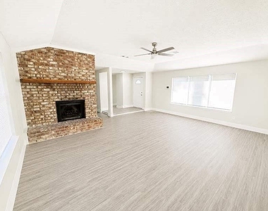 17150 Port O Call Street - Photo Thumbnail 6