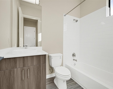 2317 Eagle Street - Photo Thumbnail 30