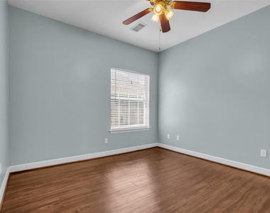 13198 Lazy Lane - Photo Thumbnail 9