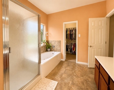 25203 Bright Hollow Lane - Photo Thumbnail 15