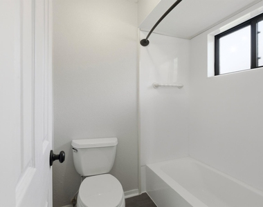 3721 Avenue R - Photo Thumbnail 29