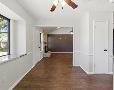 3721 Avenue R - Photo Thumbnail 11