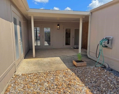 495 Yorktown Lane - Photo Thumbnail 26