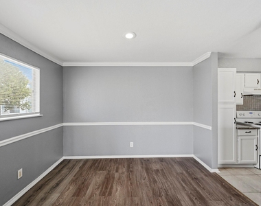 14550 Fonmeadow Drive - Photo Thumbnail 14