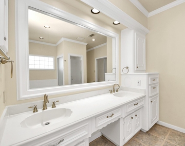 10503 Great Plains Lane - Photo Thumbnail 19