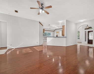 10802 Warner Hollow Court - Photo Thumbnail 10