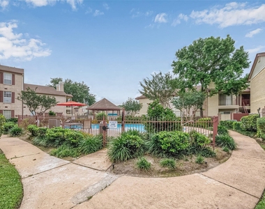2120 El Paseo Street - Photo Thumbnail 1