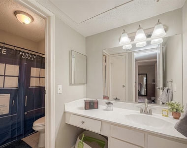 2120 El Paseo Street - Photo Thumbnail 20