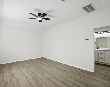 1705 Stuart Street - Photo Thumbnail 20