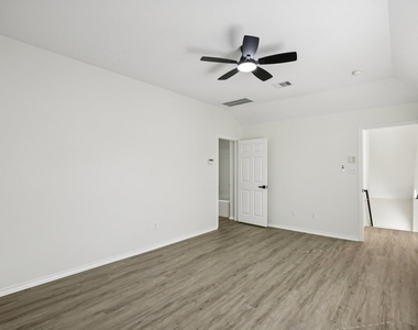 1705 Stuart Street - Photo Thumbnail 24