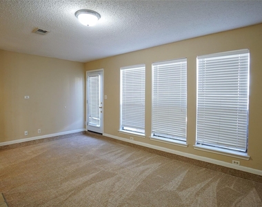 2277 Kirkwood Road - Photo Thumbnail 5