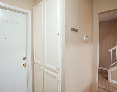 2277 Kirkwood Road - Photo Thumbnail 14