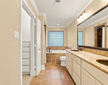 1714 Ovid Street - Photo Thumbnail 20