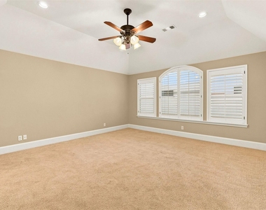 1714 Ovid Street - Photo Thumbnail 18