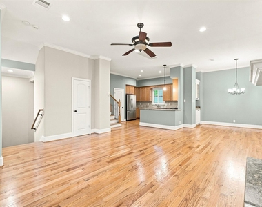 1714 Ovid Street - Photo Thumbnail 7